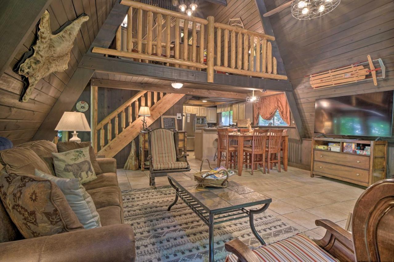 Snuggle Inn In The Heart Of Chalet Village! Gatlinburg Εξωτερικό φωτογραφία
