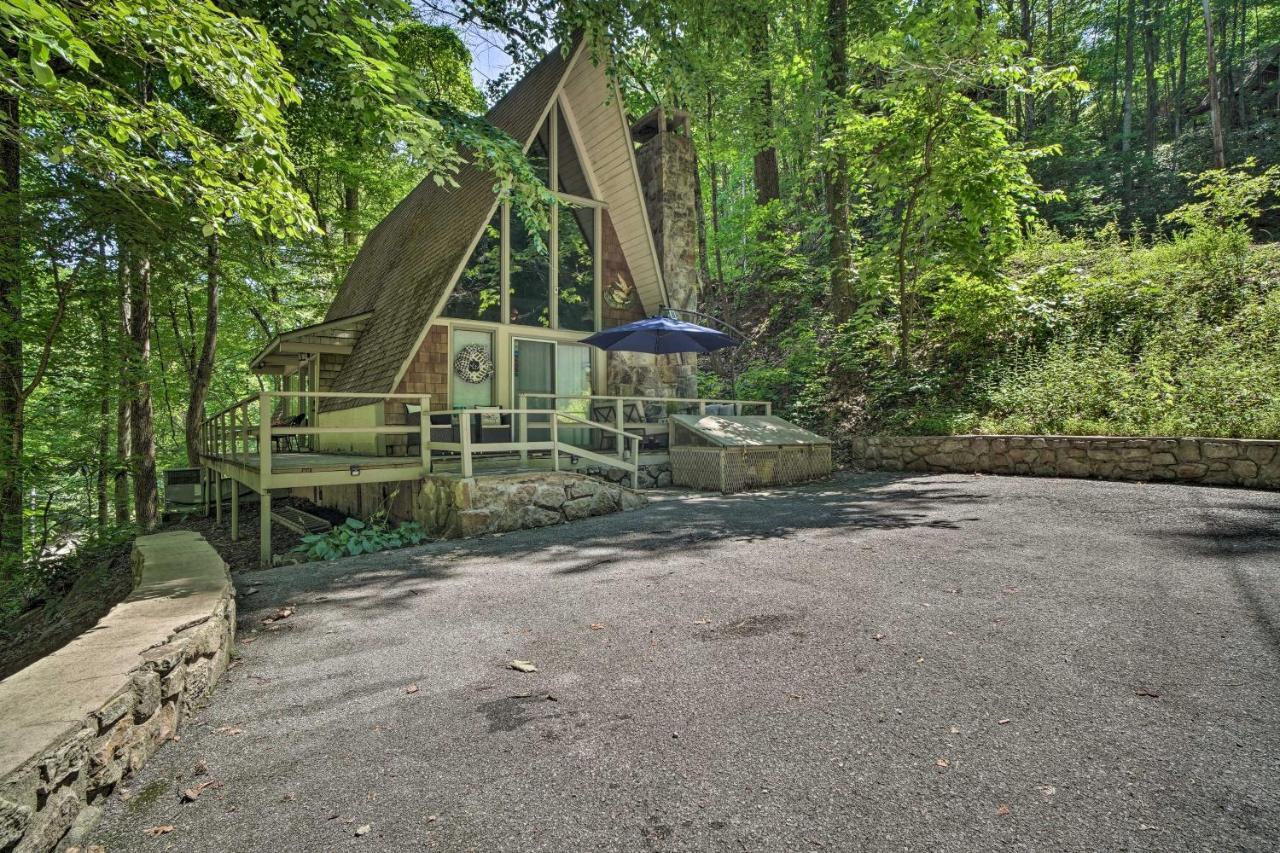 Snuggle Inn In The Heart Of Chalet Village! Gatlinburg Εξωτερικό φωτογραφία